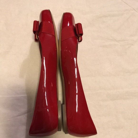 Salvatore Ferragamo Vara Flat - Picture 8 of 13